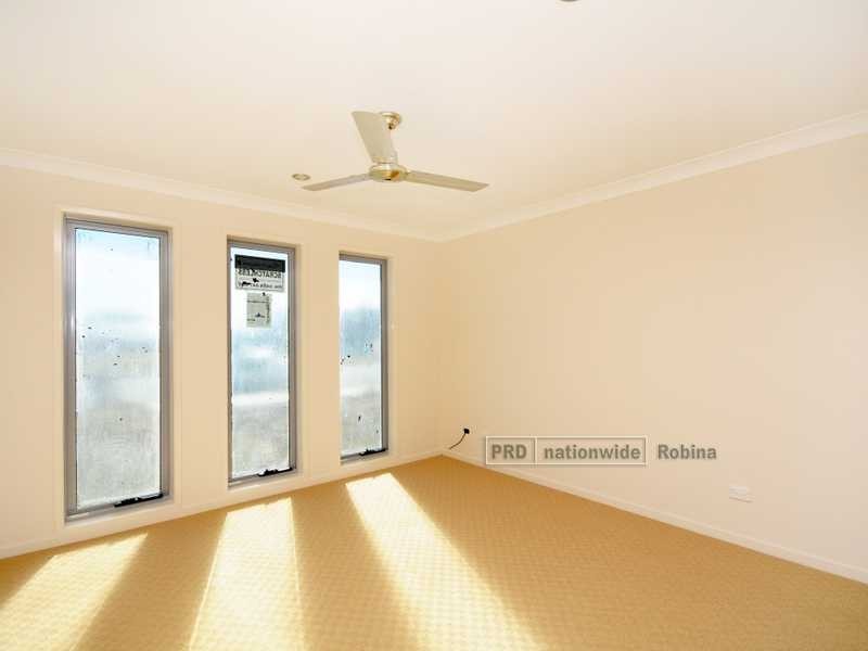 18 Golden Grove Boulevarde, Reedy Creek QLD 4227