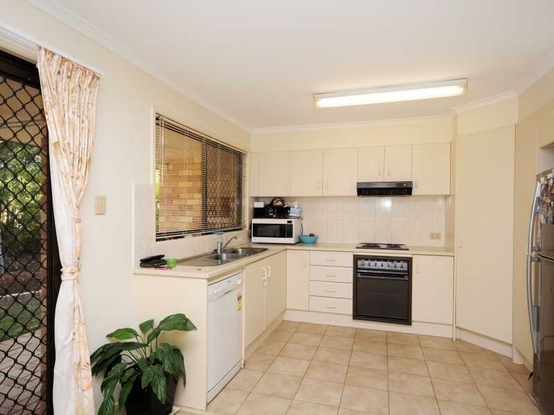 Unit 94/12 Landau Court, Miami QLD 4220