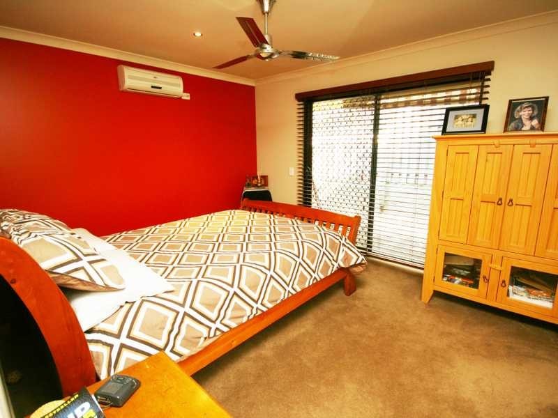 6 Duxton Drive, Varsity Lakes QLD 4227