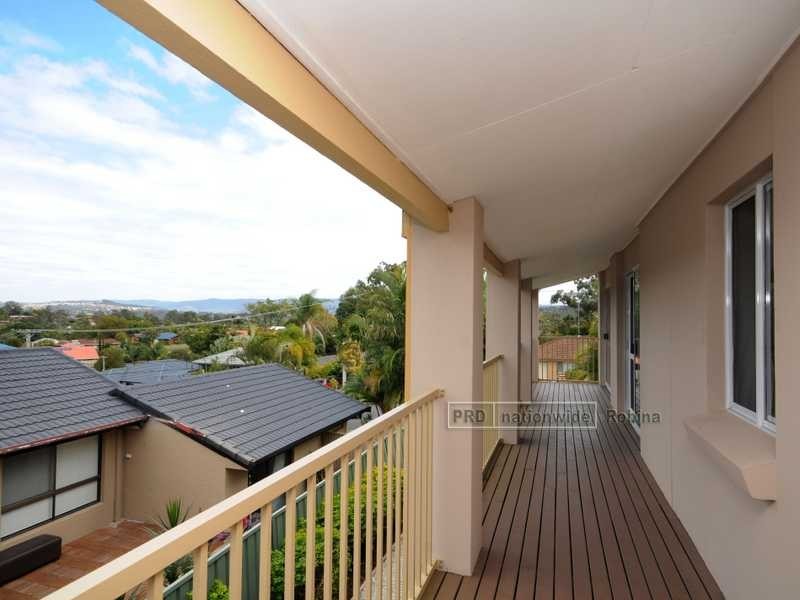 9 Valerie Street, Ashmore QLD 4214