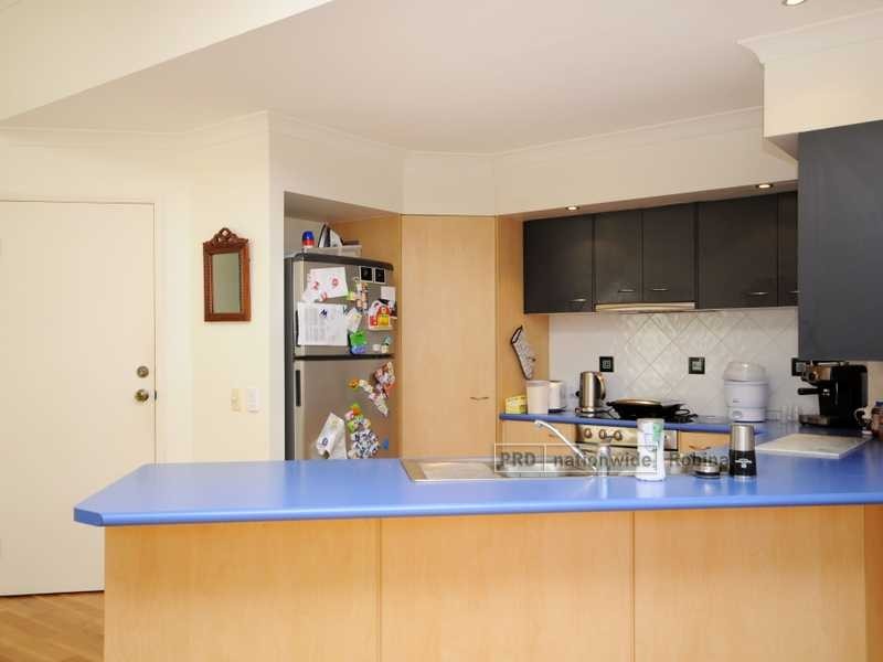 1 Rafael Place, Varsity Lakes QLD 4227