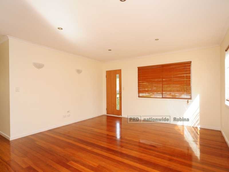 99 Tabilban Street, Burleigh Heads QLD 4220
