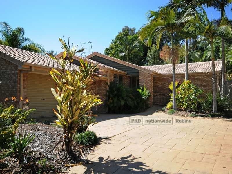10 Wayville Place, Robina QLD 4226