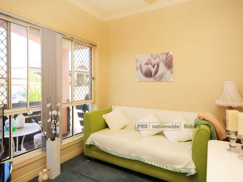 3/12 Vinson Drive, Varsity Lakes QLD 4227