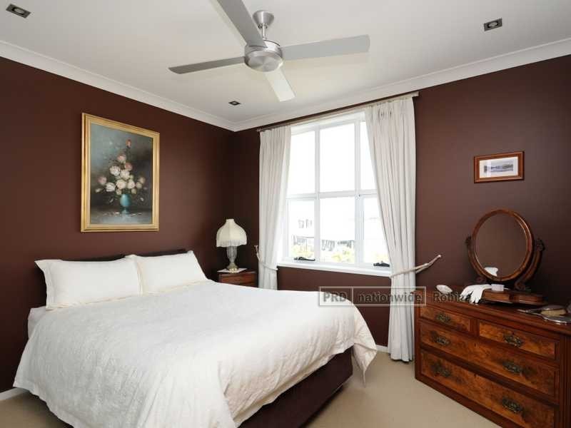 Unit 1021/3029 The Boulevarde, Carrara QLD 4211