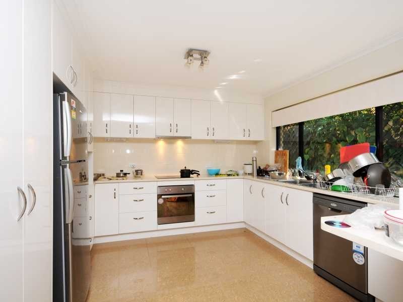 Unit 7/4 Bronberg Court, Southport QLD 4215