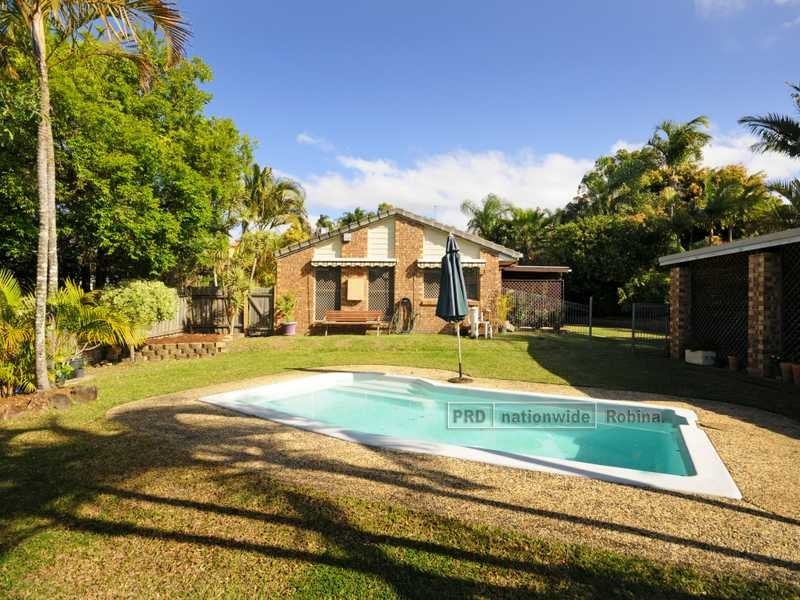 18 Goodman Close, Highland Park QLD 4211