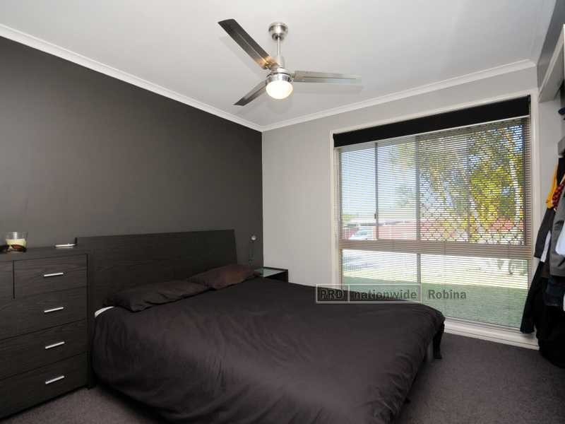 18 Goodman Close, Highland Park QLD 4211