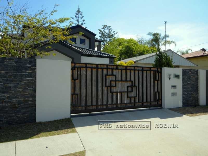 Unit 2/1890 Gold Coast Highway, Burleigh Heads QLD 4220