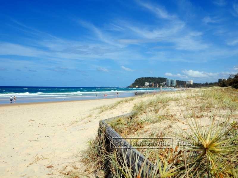 Unit 2/1890 Gold Coast Highway, Burleigh Heads QLD 4220