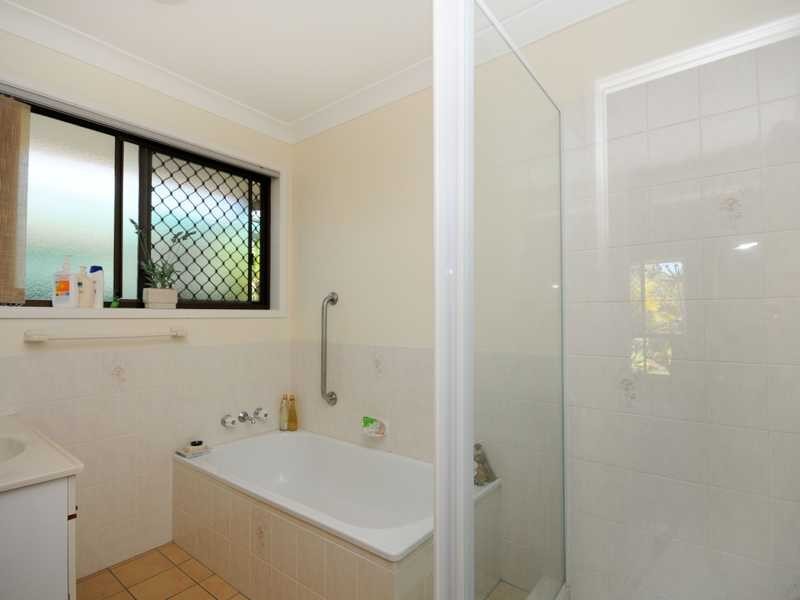 6 Narrabeen Court, Robina QLD 4226