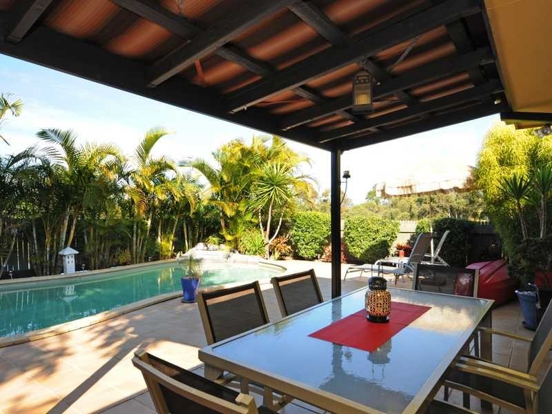 12 Windsor Place, Ashmore QLD 4214