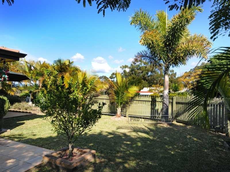 12 Windsor Place, Ashmore QLD 4214