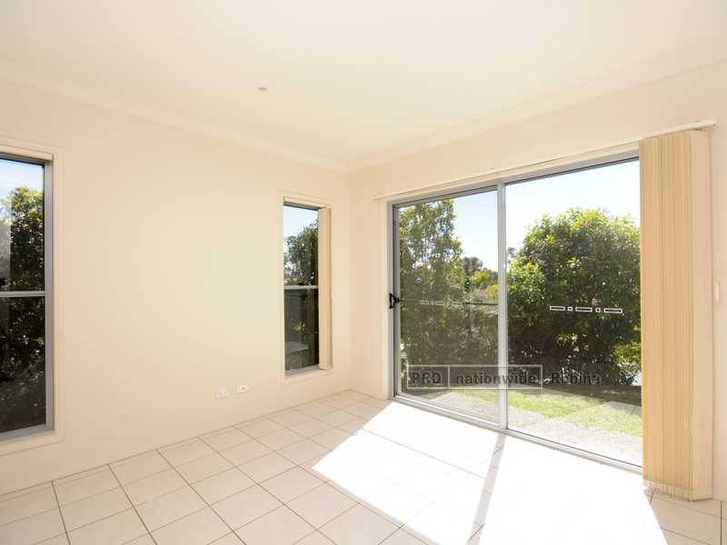 56 Merrilaine Crescent, Merrimac QLD 4226