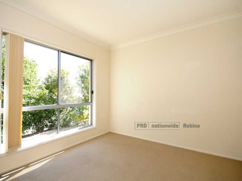 56 Merrilaine Crescent, Merrimac QLD 4226