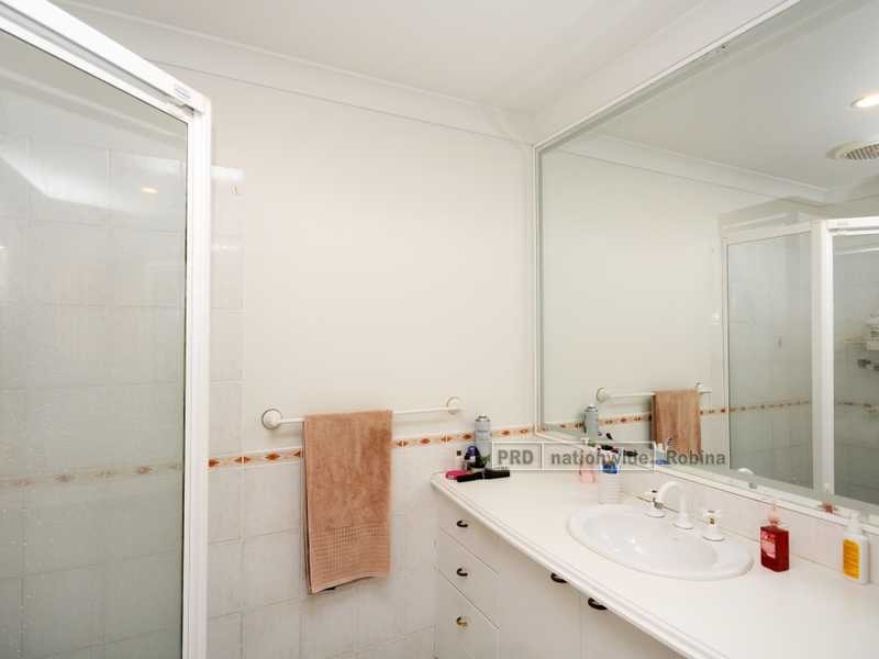 9 Templestowe Court, Robina QLD 4226