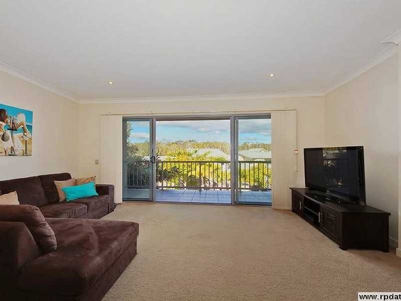 Unit 107/19 Carina Peak Drive, Varsity Lakes QLD 4227