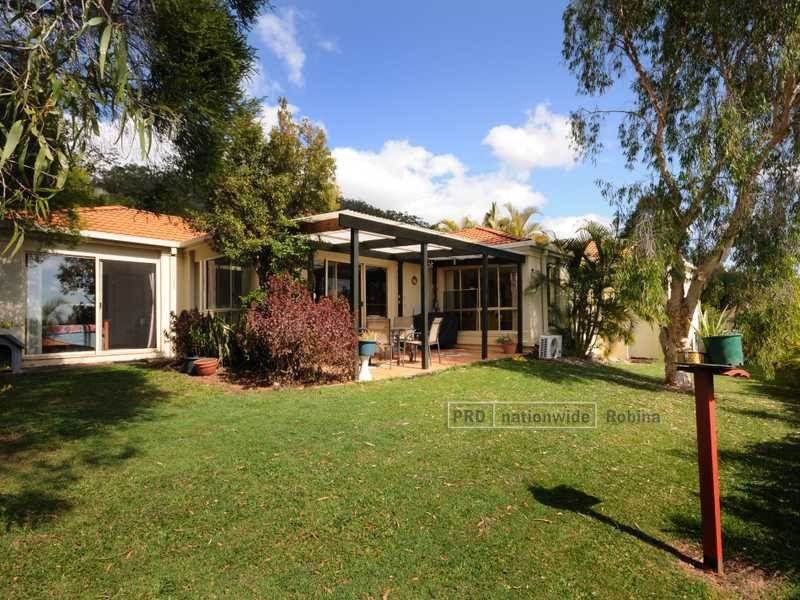 6 Wilton Close, Mudgeeraba QLD 4213