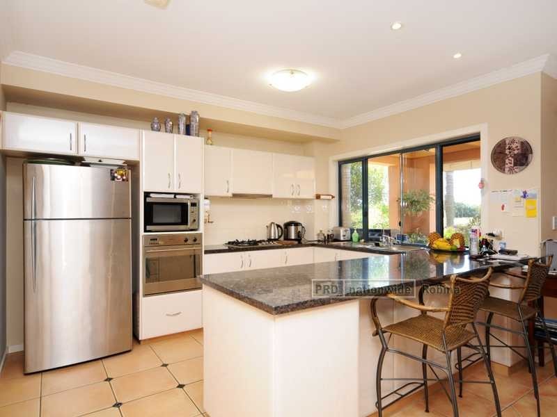 Unit 30/117 Palm Meadows Drive, Carrara QLD 4211