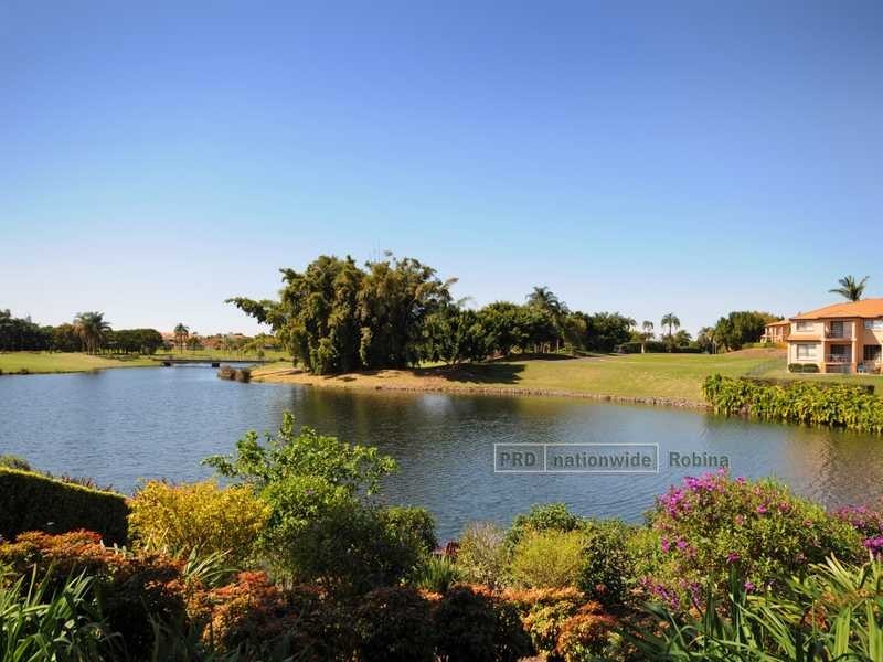 Unit 30/117 Palm Meadows Drive, Carrara QLD 4211