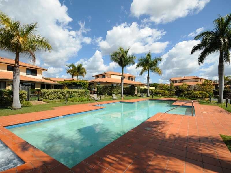 Unit 68/136 Palm Meadows Drive, Carrara QLD 4211