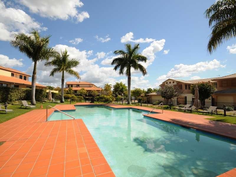 Unit 68/136 Palm Meadows Drive, Carrara QLD 4211