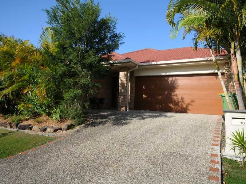 16 Marciana Crescent, Varsity Lakes QLD 4227