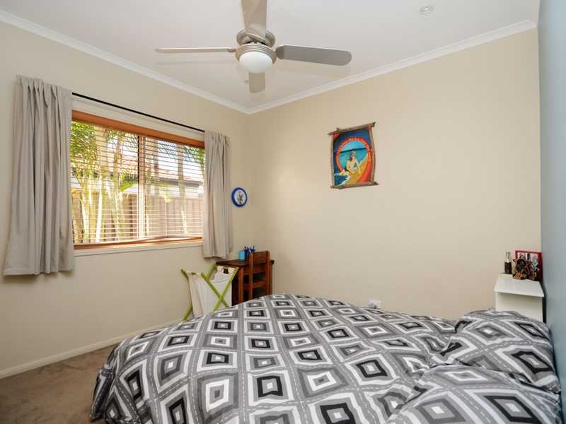 16 Marciana Crescent, Varsity Lakes QLD 4227
