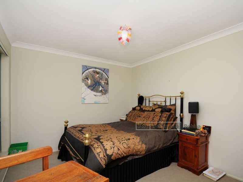4 Leicester Terrace, Mudgeeraba QLD 4213