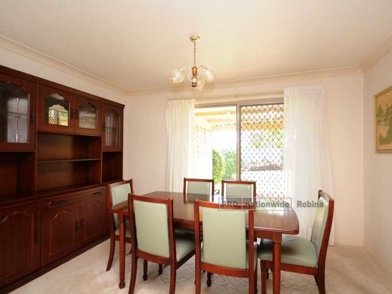 6 Ridgewood Court, Burleigh Waters QLD 4220