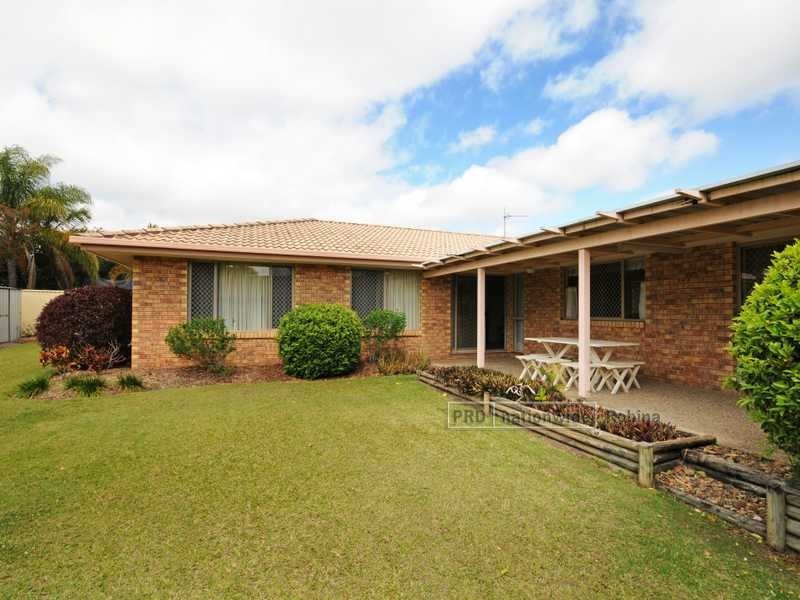 6 Ridgewood Court, Burleigh Waters QLD 4220