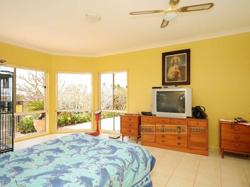 Elanora QLD 4221