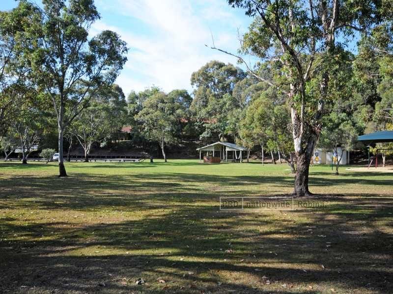 Unit 69/12 Landau Court, Miami QLD 4220