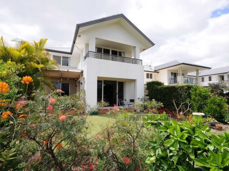 238 Easthill Drive, Robina QLD 4226