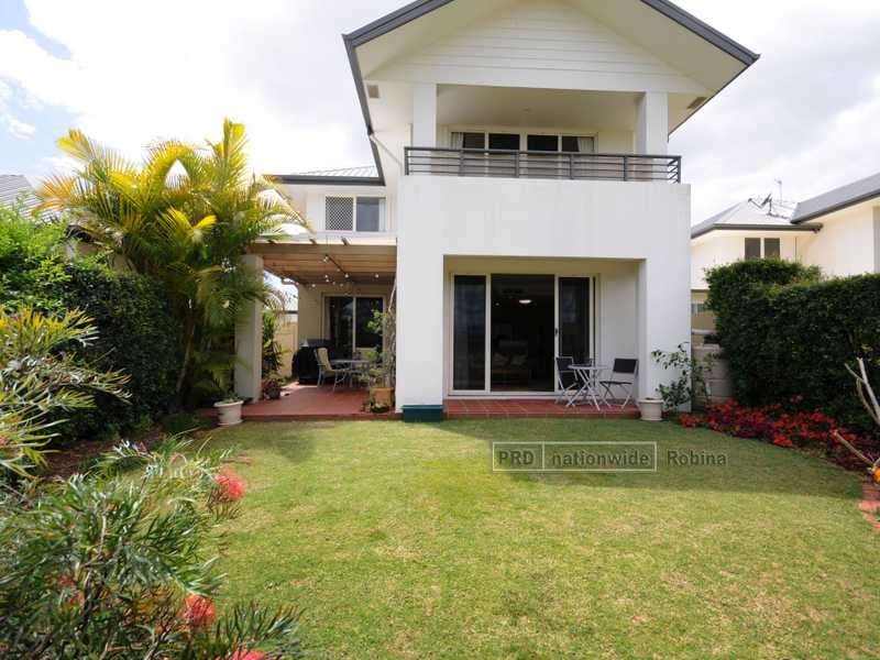 238 Easthill Drive, Robina QLD 4226