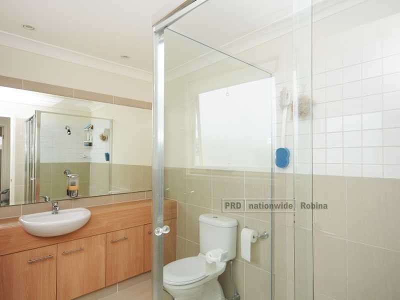 238 Easthill Drive, Robina QLD 4226