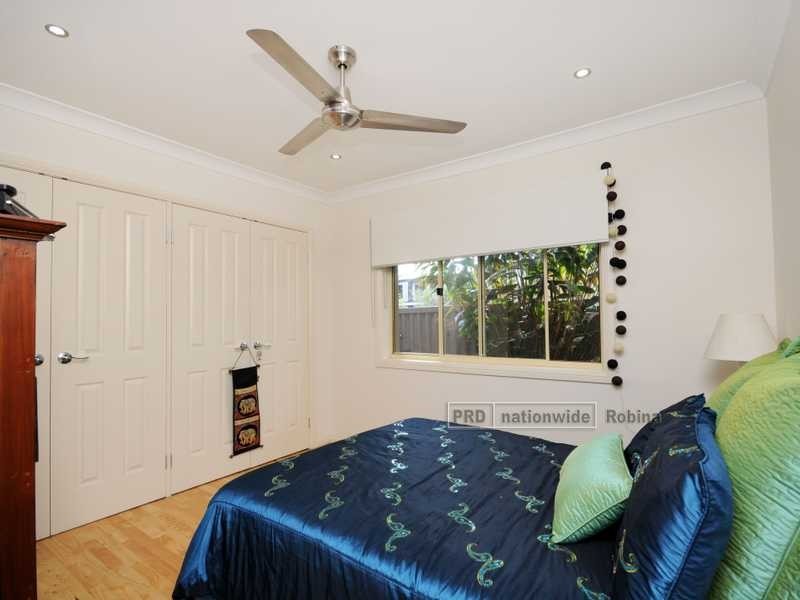 20 Aruma Avenue, Burleigh Waters QLD 4220