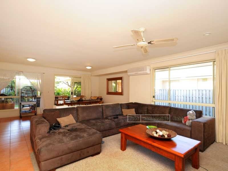 19 Springsure Drive, Mudgeeraba QLD 4213