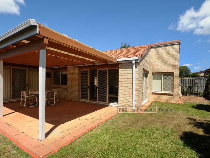 1 Highgate Lane, Robina QLD 4226