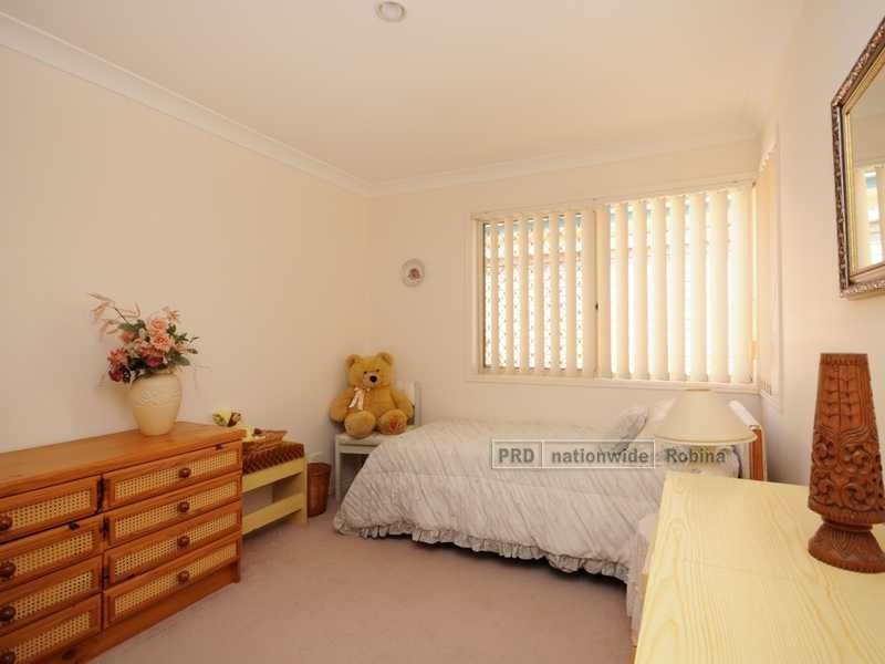 1 Highgate Lane, Robina QLD 4226