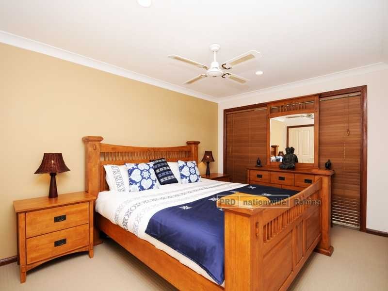 2/4 Ripoll Court, Reedy Creek QLD 4227
