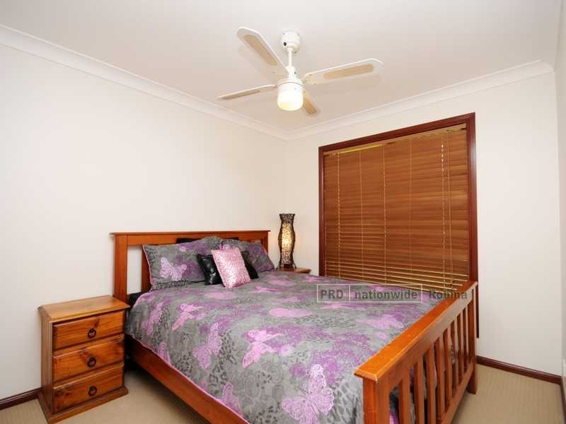 2/4 Ripoll Court, Reedy Creek QLD 4227