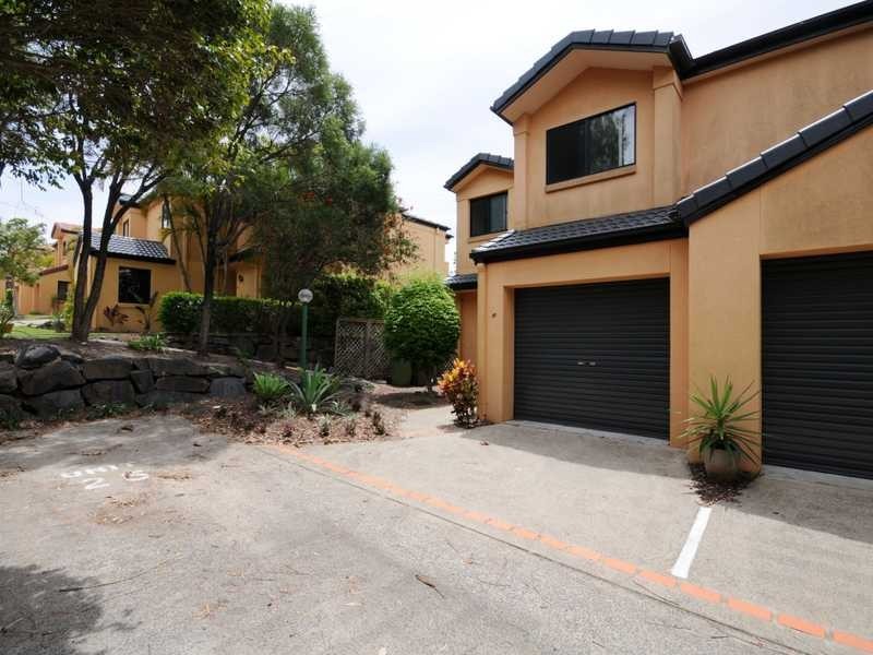 Unit 25/120 Highfield Drive, Merrimac QLD 4226