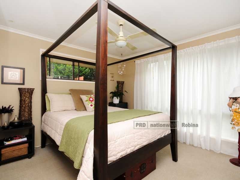 3 Universe Court, Mudgeeraba QLD 4213