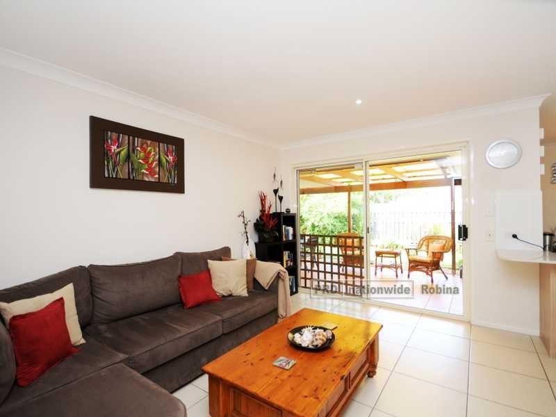 22 Swanton Drive, Mudgeeraba QLD 4213