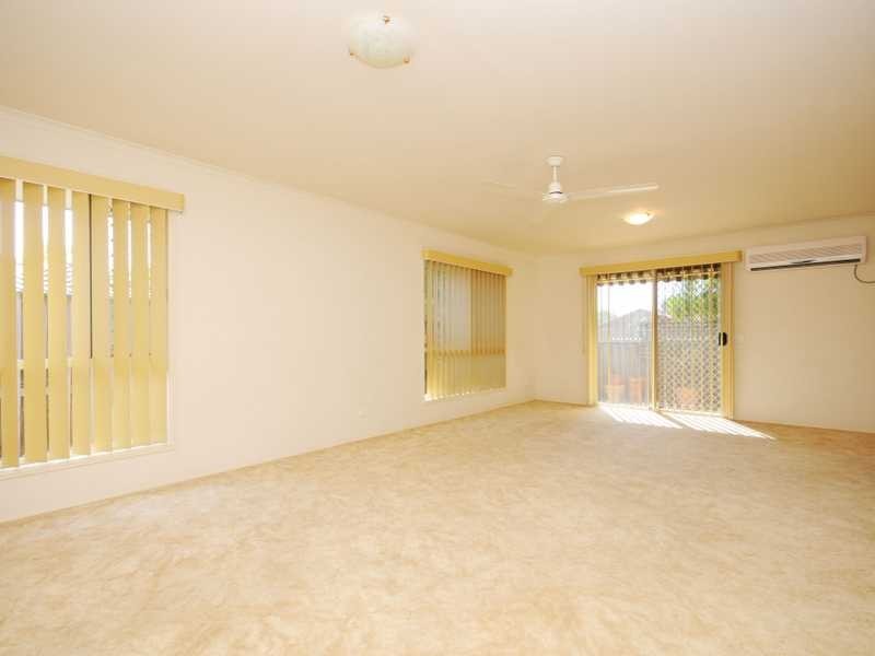 1 Stepney Close, Robina QLD 4226