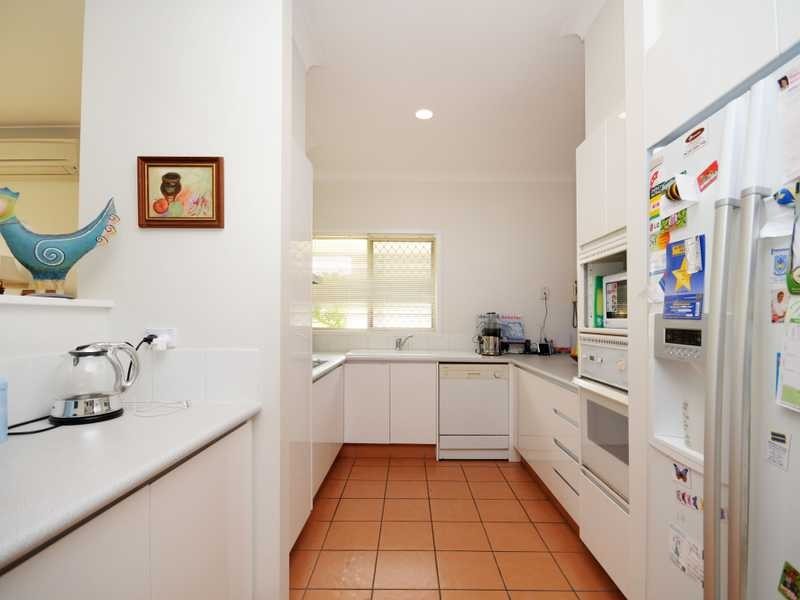 Unit 37/152 Palm Meadows Drive, Carrara QLD 4211