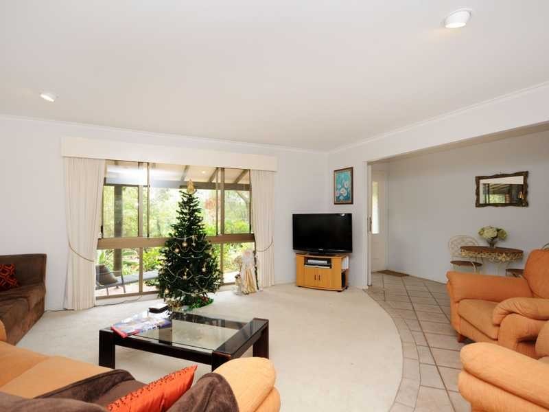 50 Thredbo Drive, Worongary QLD 4213