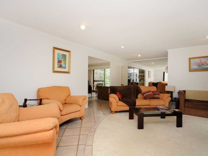 50 Thredbo Drive, Worongary QLD 4213