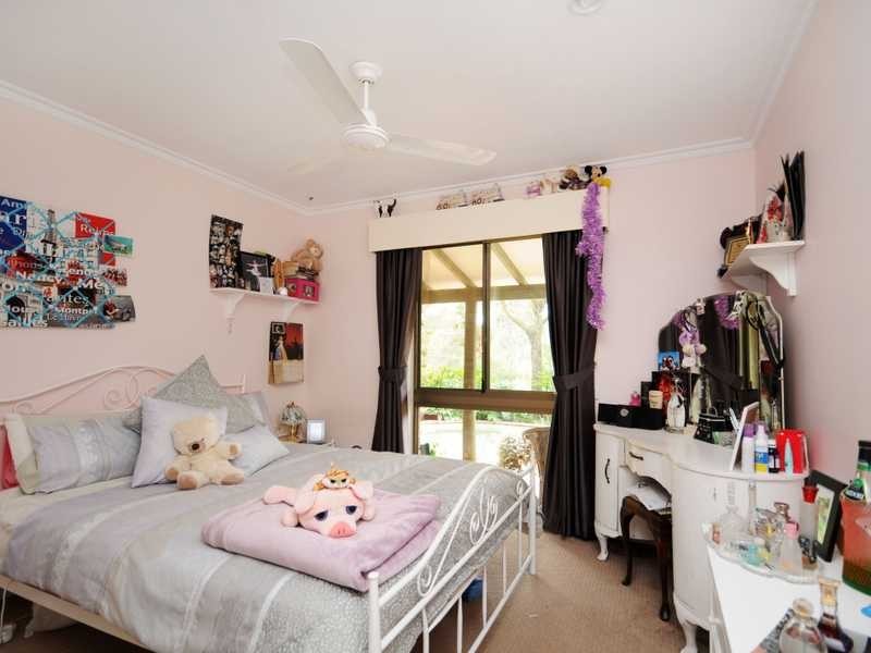 50 Thredbo Drive, Worongary QLD 4213